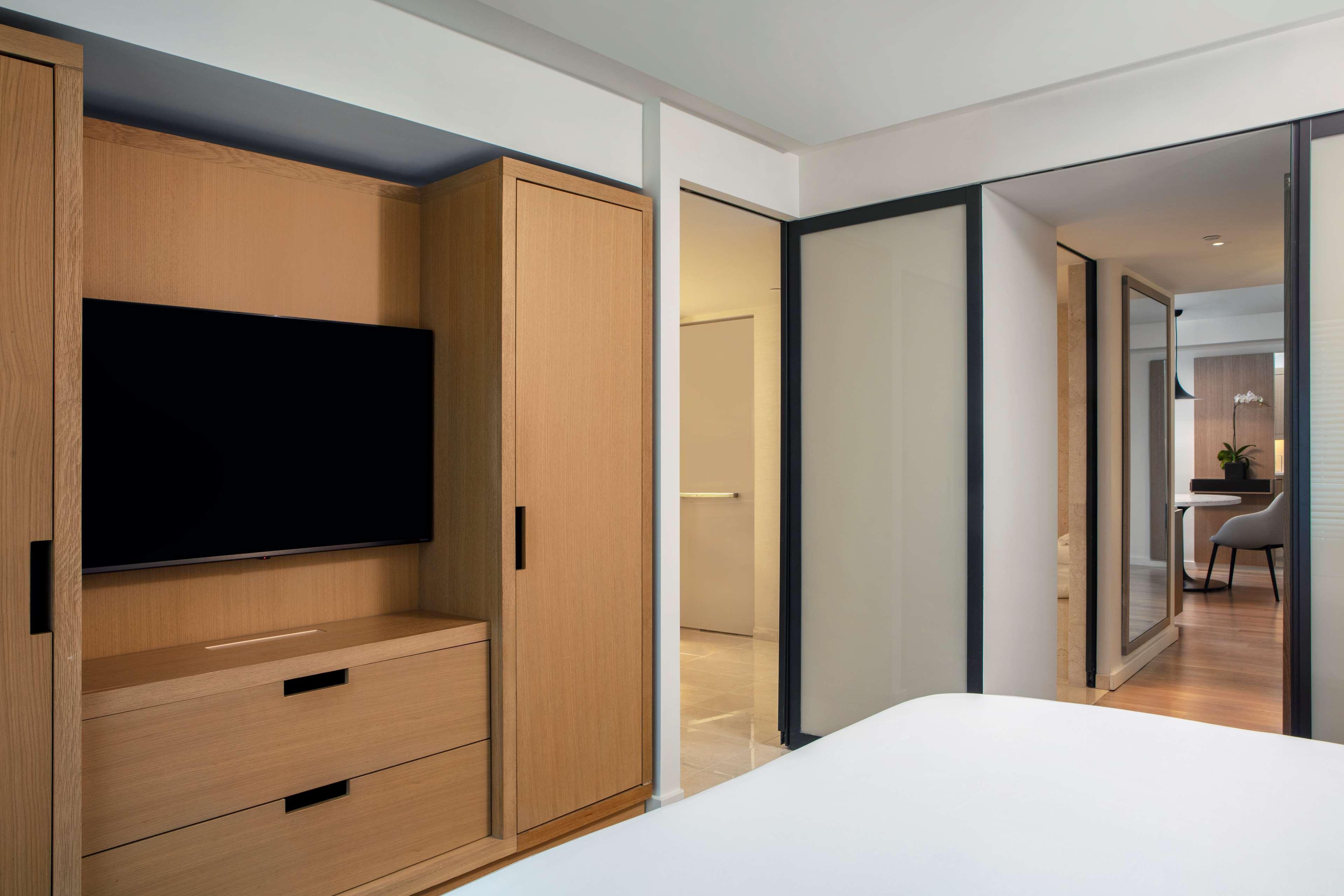 Conrad New York Downtown Hotel Bagian luar foto