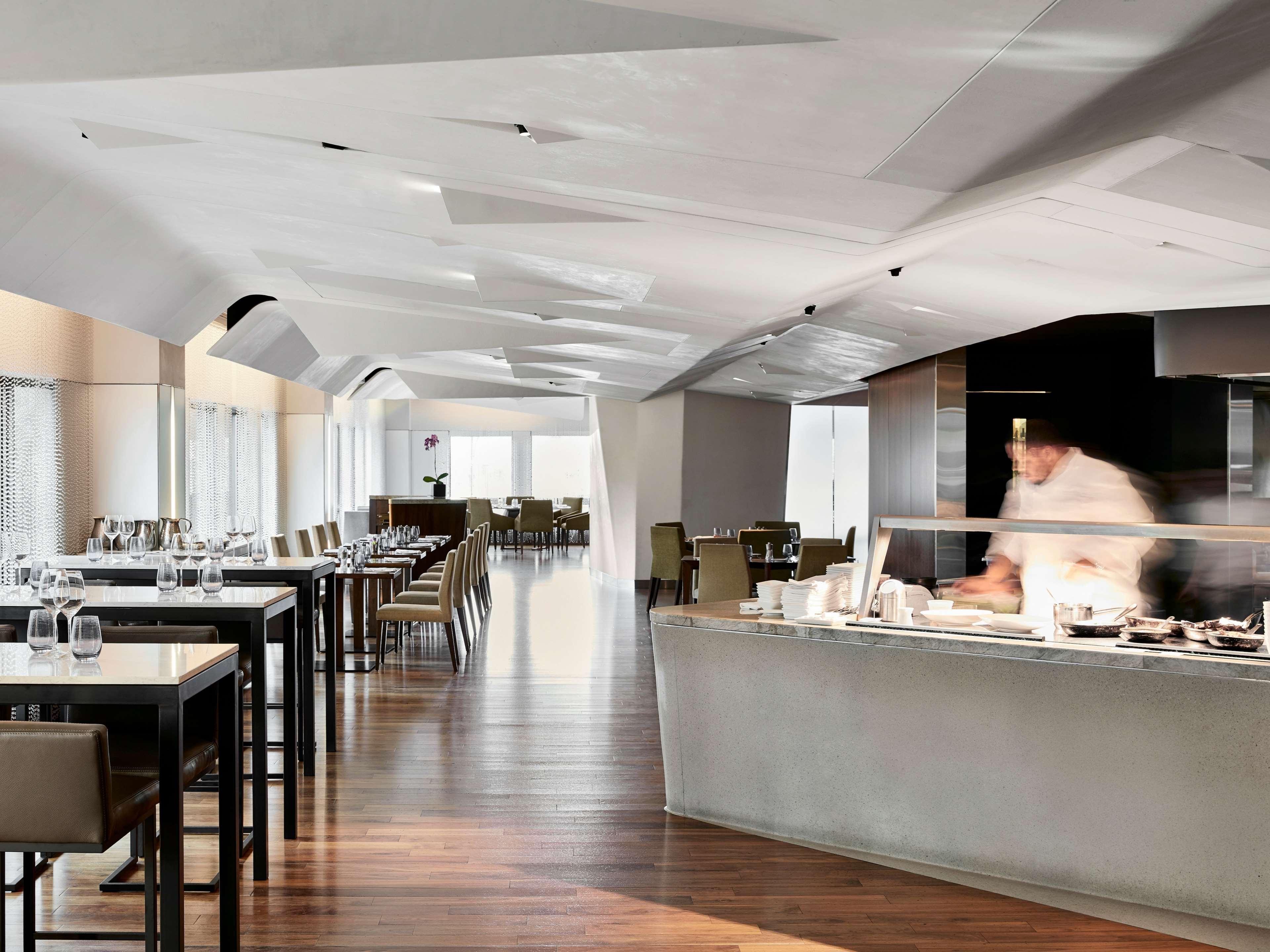 Conrad New York Downtown Hotel Bagian luar foto