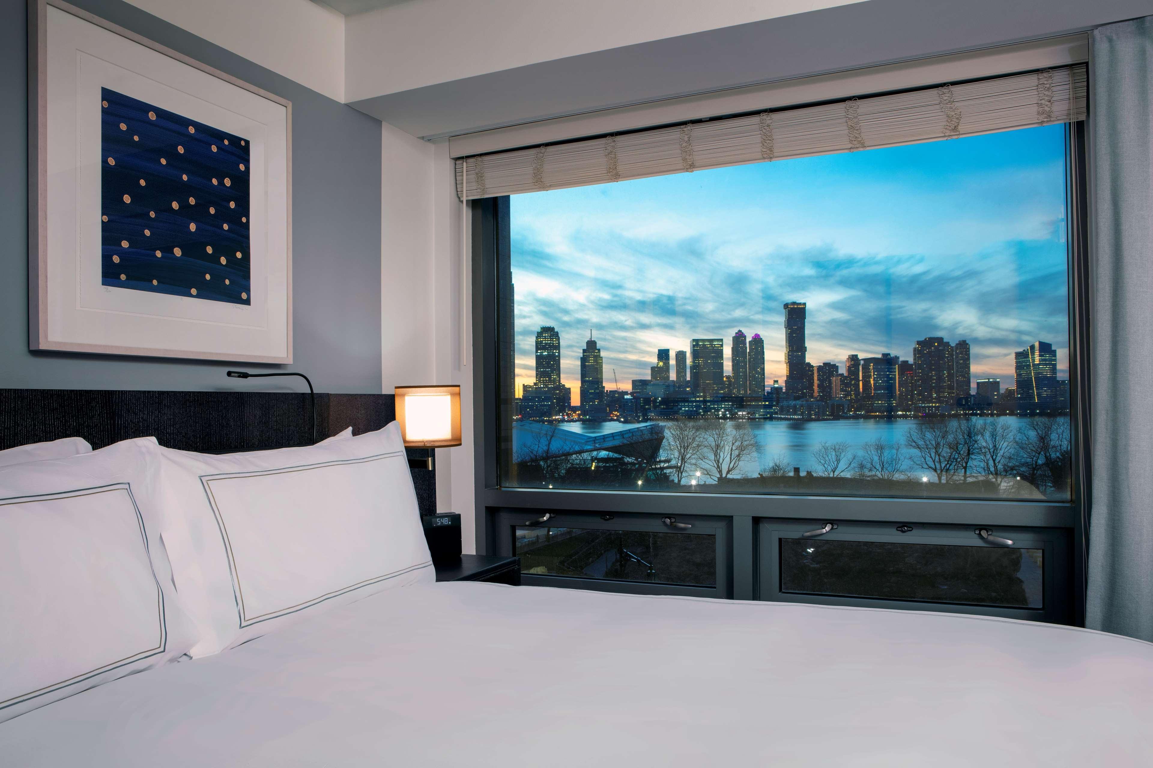 Conrad New York Downtown Hotel Bagian luar foto