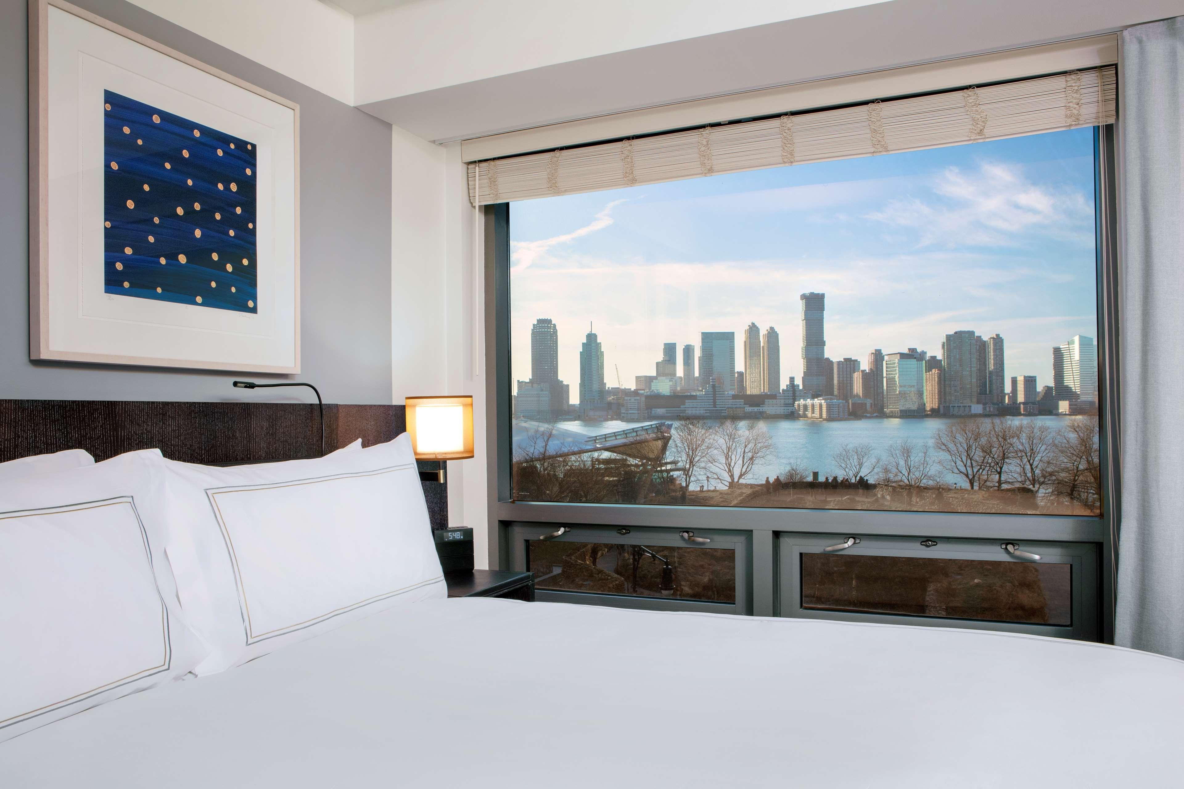 Conrad New York Downtown Hotel Bagian luar foto