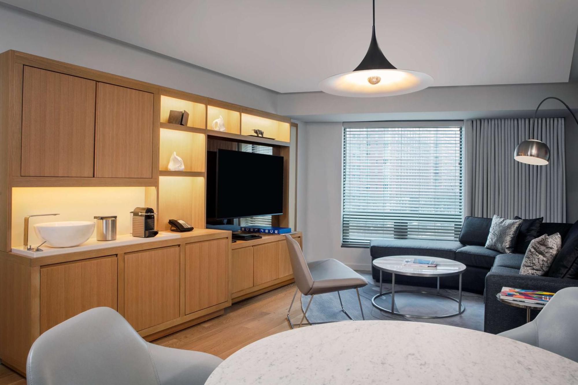 Conrad New York Downtown Hotel Bagian luar foto