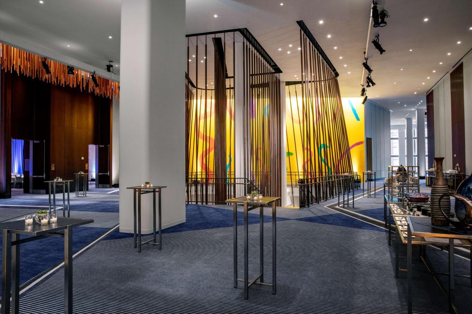 Conrad New York Downtown Hotel Bagian luar foto